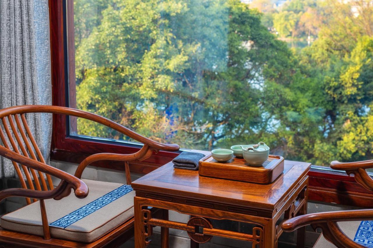Отель Aroma Tea House Former Jing Guan Ming Lou Museum Гуйлинь