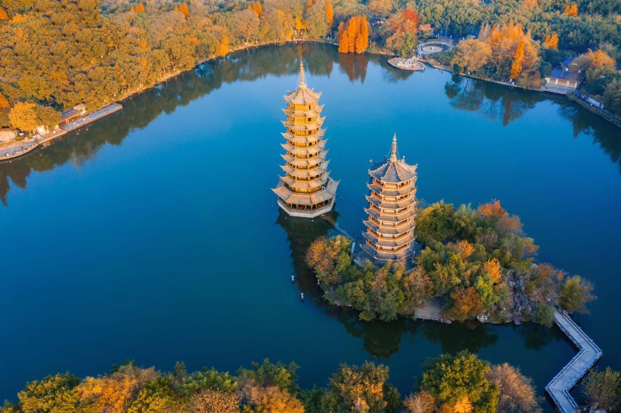 Aroma Tea House Former Jing Guan Ming Lou Museum Отель Гуйлинь