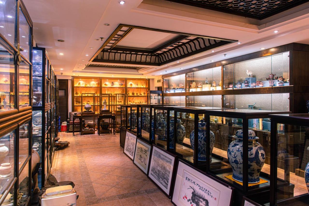 Aroma Tea House Former Jing Guan Ming Lou Museum Отель